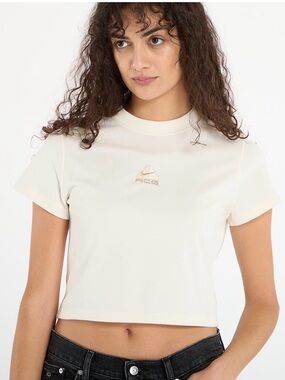 Nike Women's ACG Dri-FIT Short-Sleeve Crop Tee Ivory Small
